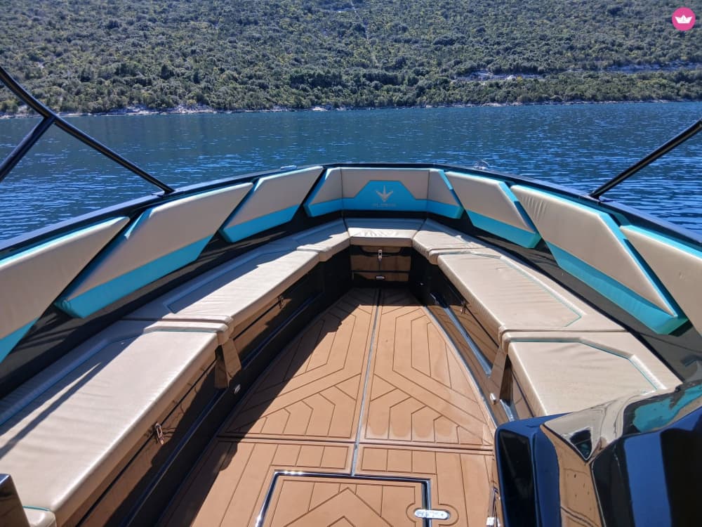 Fuga alle Isole Elafiti: tour privato di 8 ore in barca da Dubrovnik