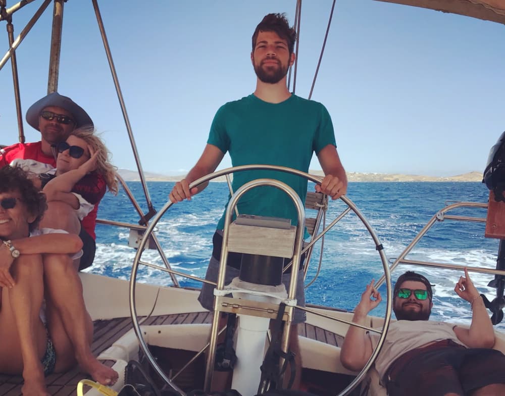 Sail & explore secluded beaches