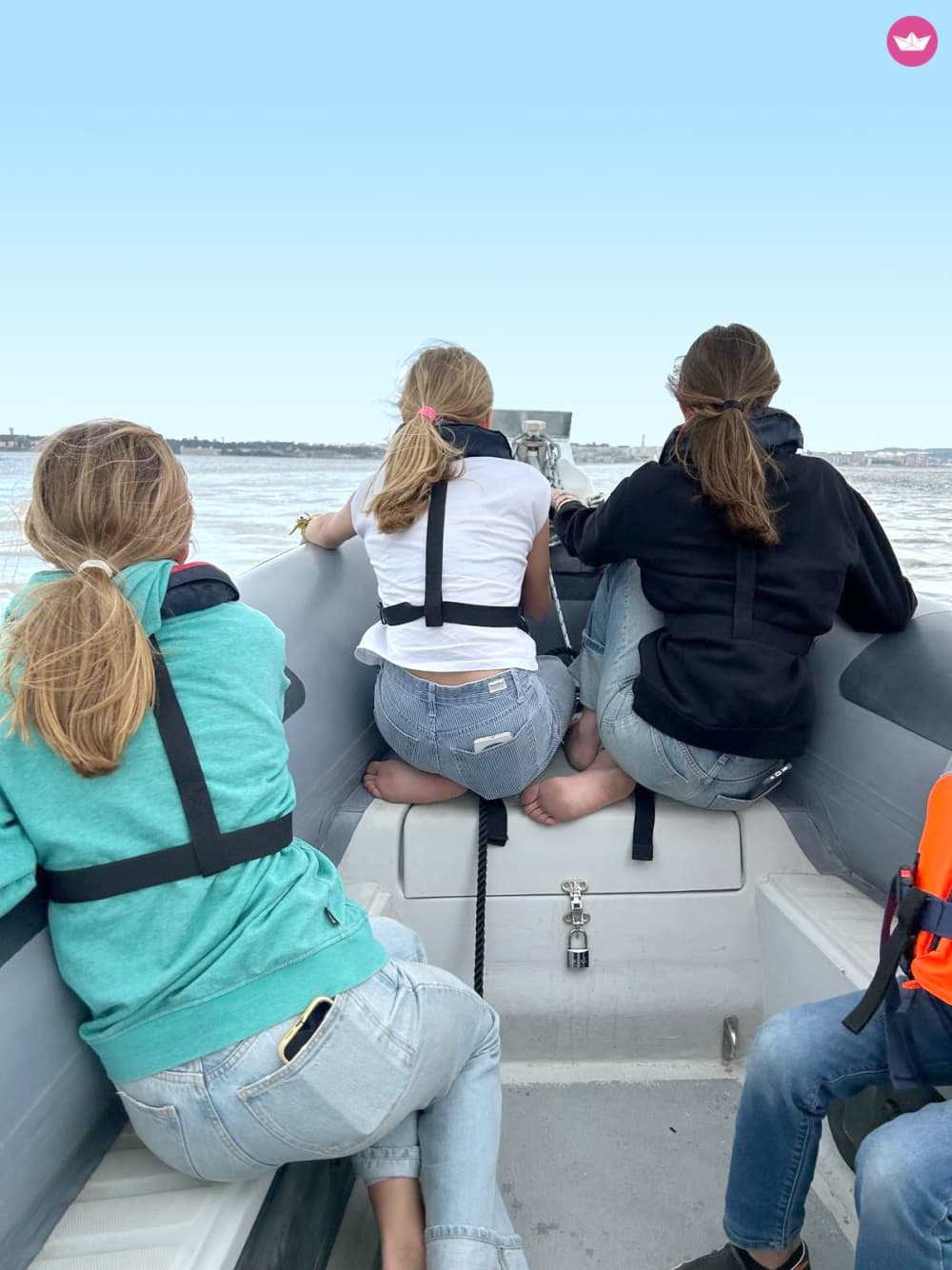 Lisbonne la nuit – Un voyage fluvial magique