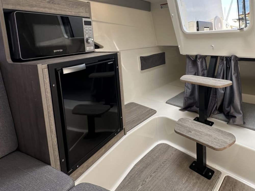 Escapada a la Costa Blanca: Acantilados, calas y encanto costero