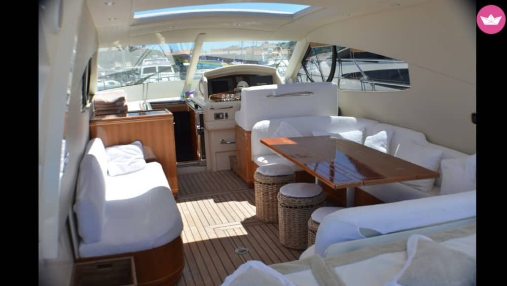 8 uur pure elegantie, vertrek vanuit de oude haven van Saint-Tropez.