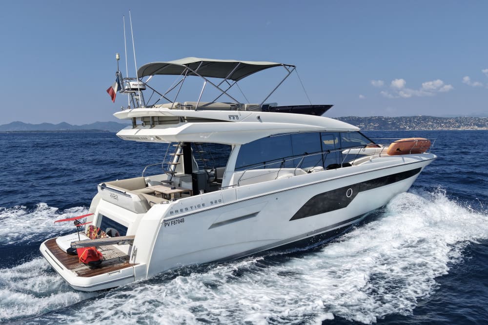 Un'esperienza al tramonto a bordo di uno yacht eccezionale - Antibes