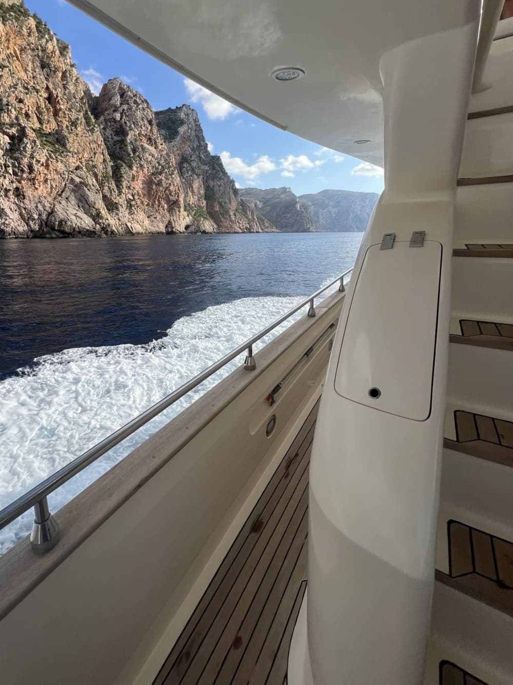 Experiencia de lujo en yate en Mallorca – 8 horas