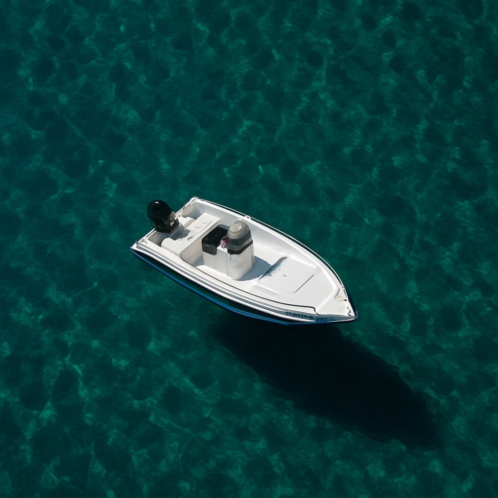 Uma experiência lendária: 2h30 para descobrir Hersonissos em uma lancha.