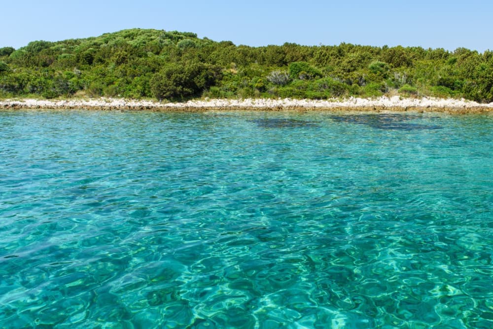 3 öar på 5 timmar – RIB-tur från Split