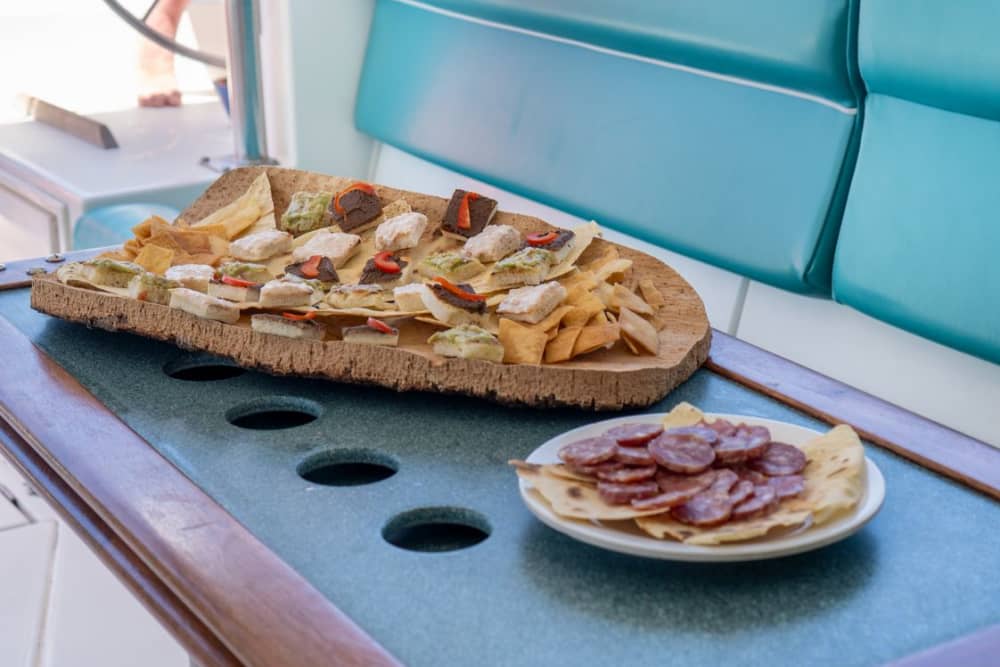 Tavolara and Molara in search of dolphins: a full day adventure in Monomaran