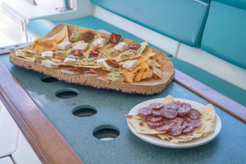 Tavolara and Molara in search of dolphins: a full day adventure in Monomaran