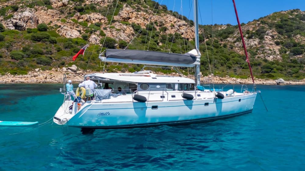 Tavolara and Molara in search of dolphins: a full day adventure in Monomaran