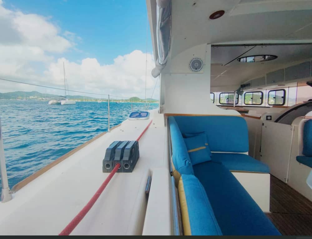 Tavolara and Molara in search of dolphins: a full day adventure in Monomaran