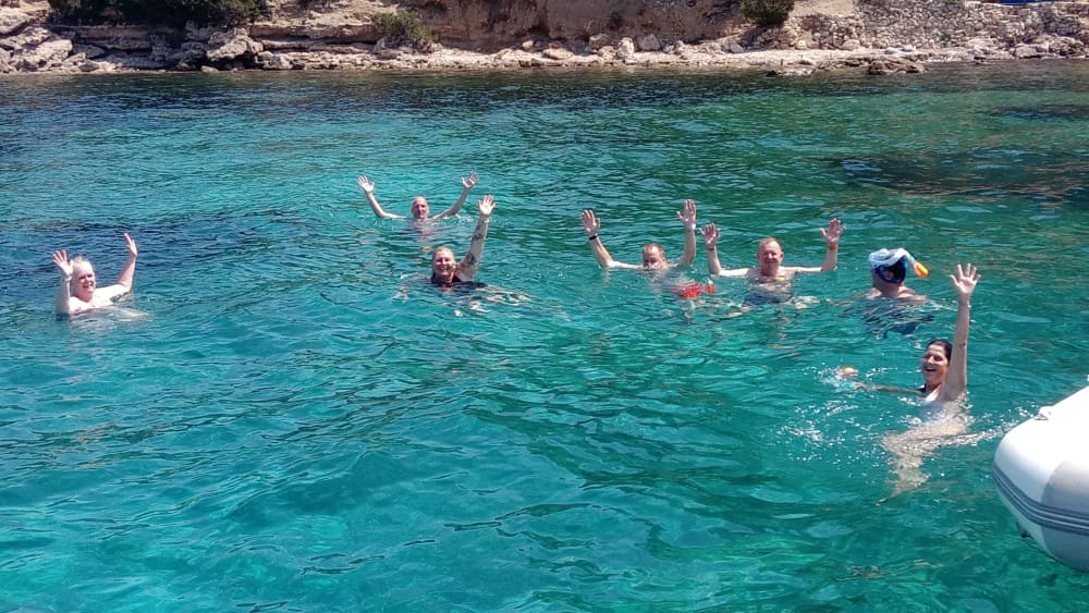 Tavolara and Molara in search of dolphins: a full day adventure in Monomaran