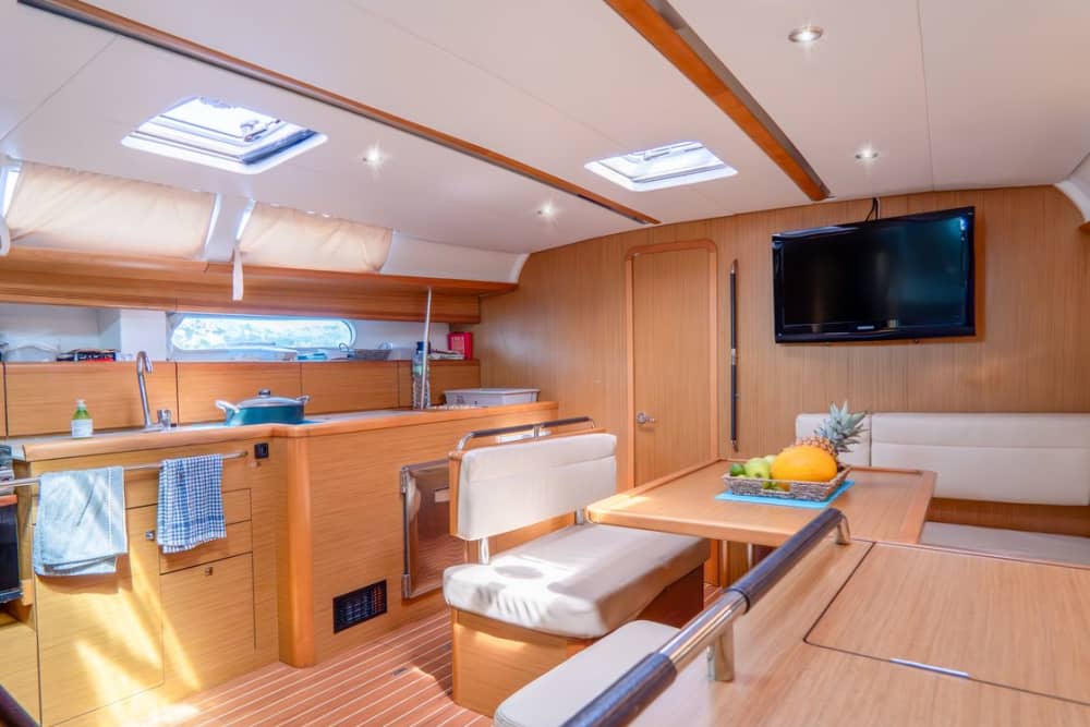 Sunset Sailing from Golfo Aranci: Dolphins, Islands and the Magic of the Aperitif