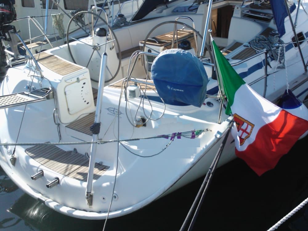 An unforgettable experience on a 14-meter sailboat to the Maddalena Archipelago from Cannigione