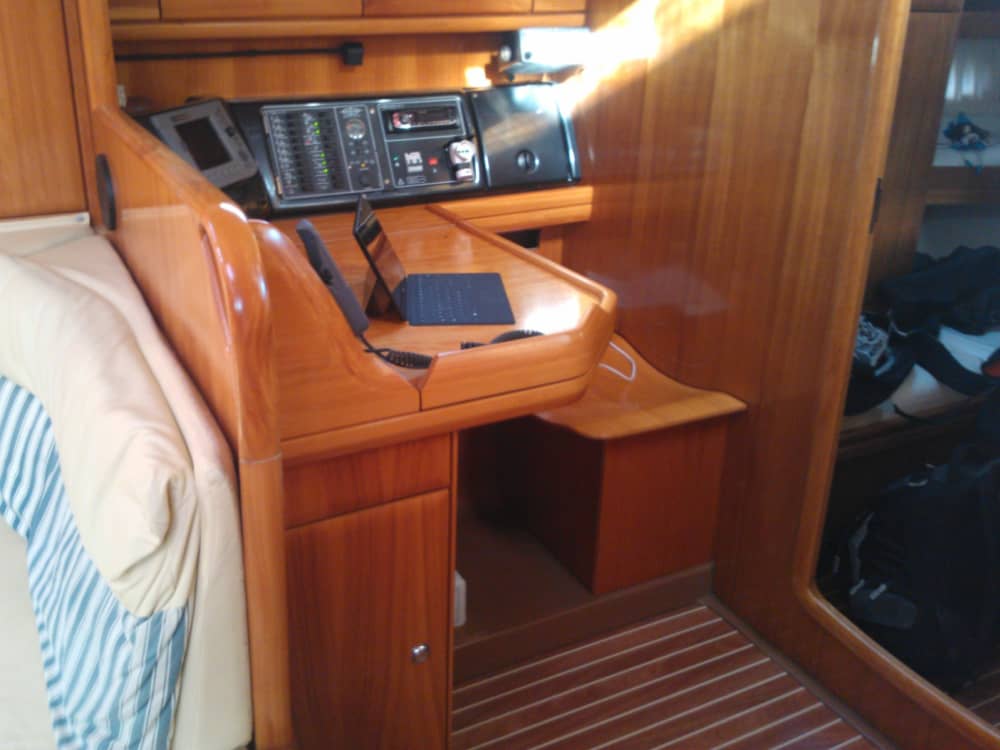 An unforgettable experience on a 14-meter sailboat to the Maddalena Archipelago from Cannigione