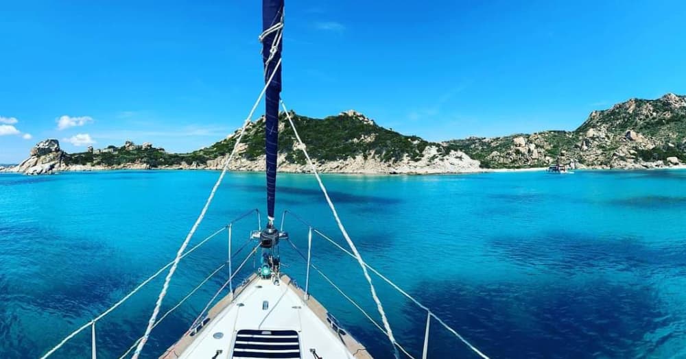 Sailing Adventure 15mt. starting from La Maddalena in the Sardinian Archipelago: sail, swim and explore the islands