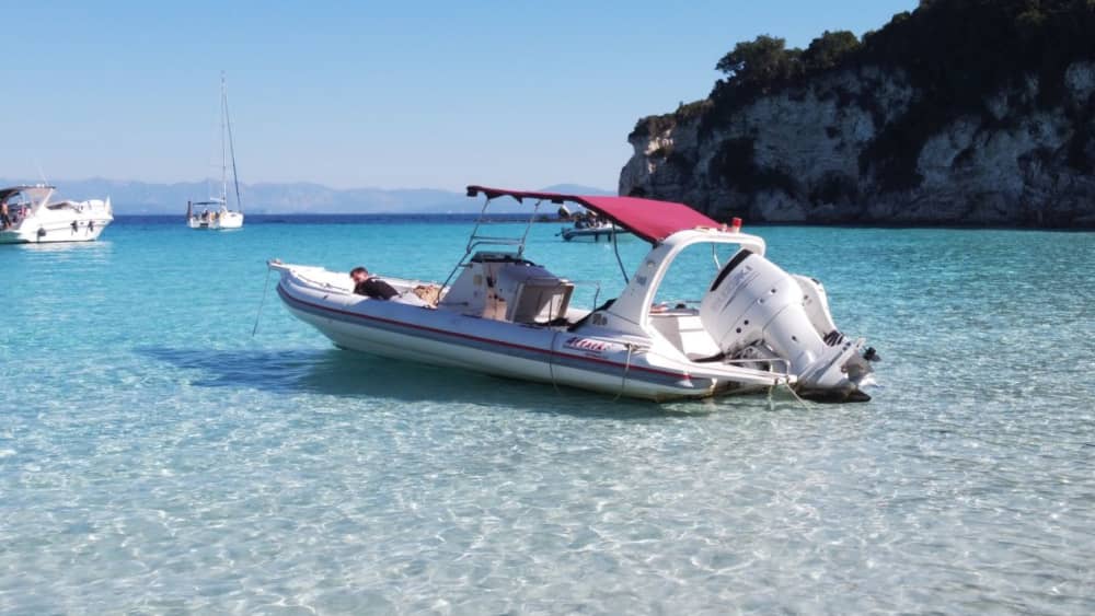 Verborgen stranden van Zuid-Corfu – RIB-avontuur met zwemstops