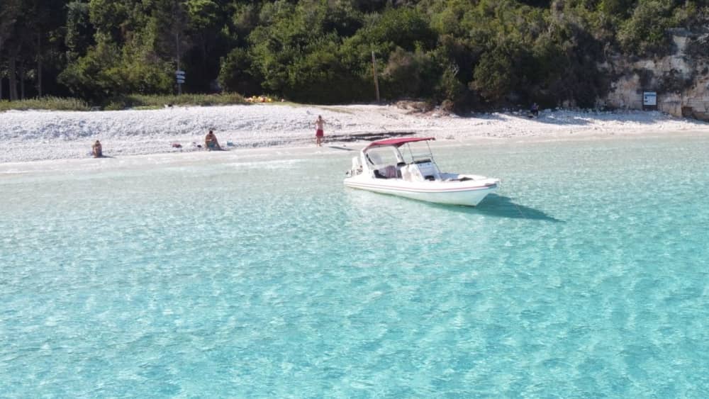 Verborgen stranden van Zuid-Corfu – RIB-avontuur met zwemstops