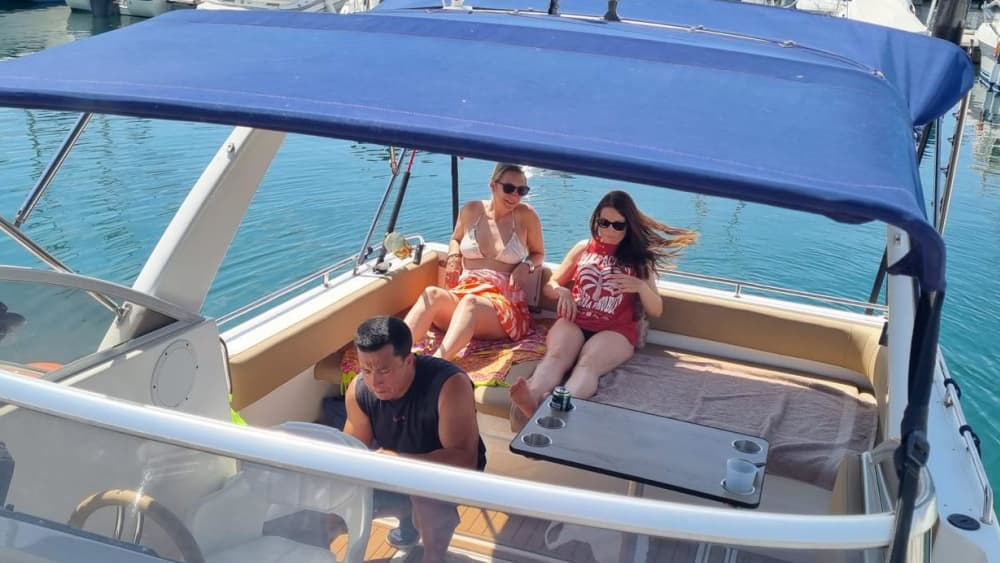 Descubre las Calas del Este – Tour de Snorkel de 4 Horas desde Alicante