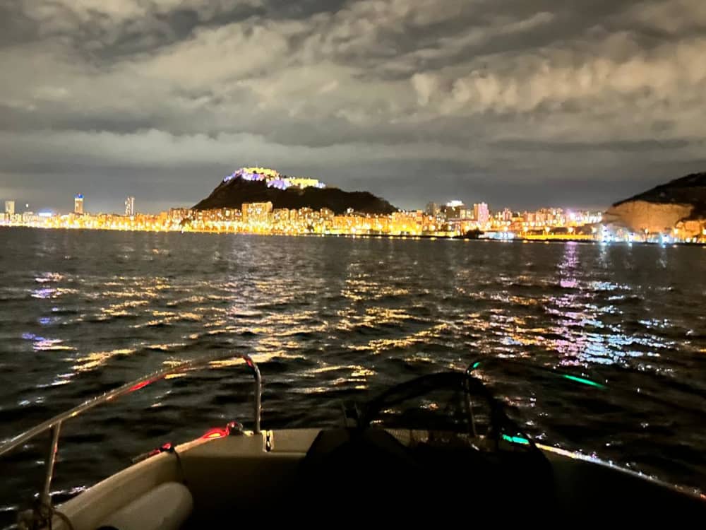 Descubre las Calas del Este – Tour de Snorkel de 4 Horas desde Alicante