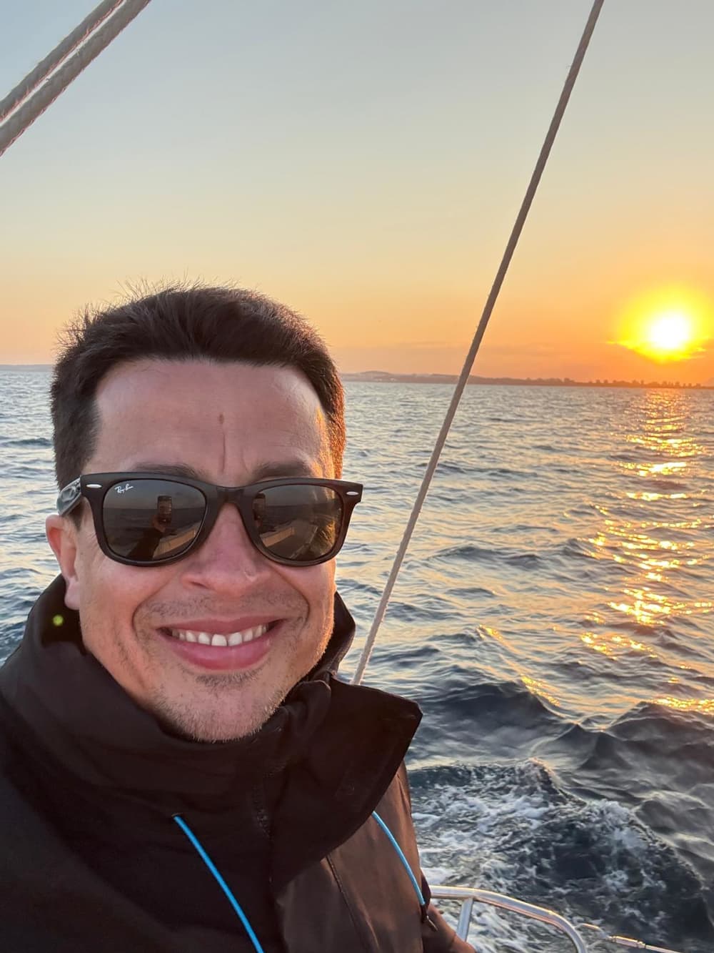 Toast at Sunset – 2-Hour Sunset Tour