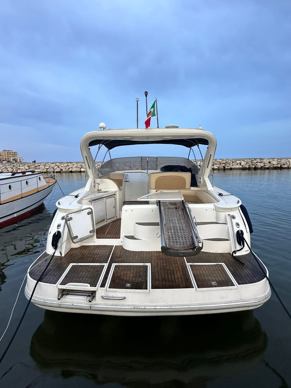 Mezza giornata in barca tra le coste del Siracusano