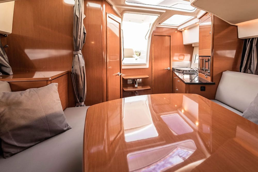 Golden Hour: Costa da Madeira ao Pôr do Sol