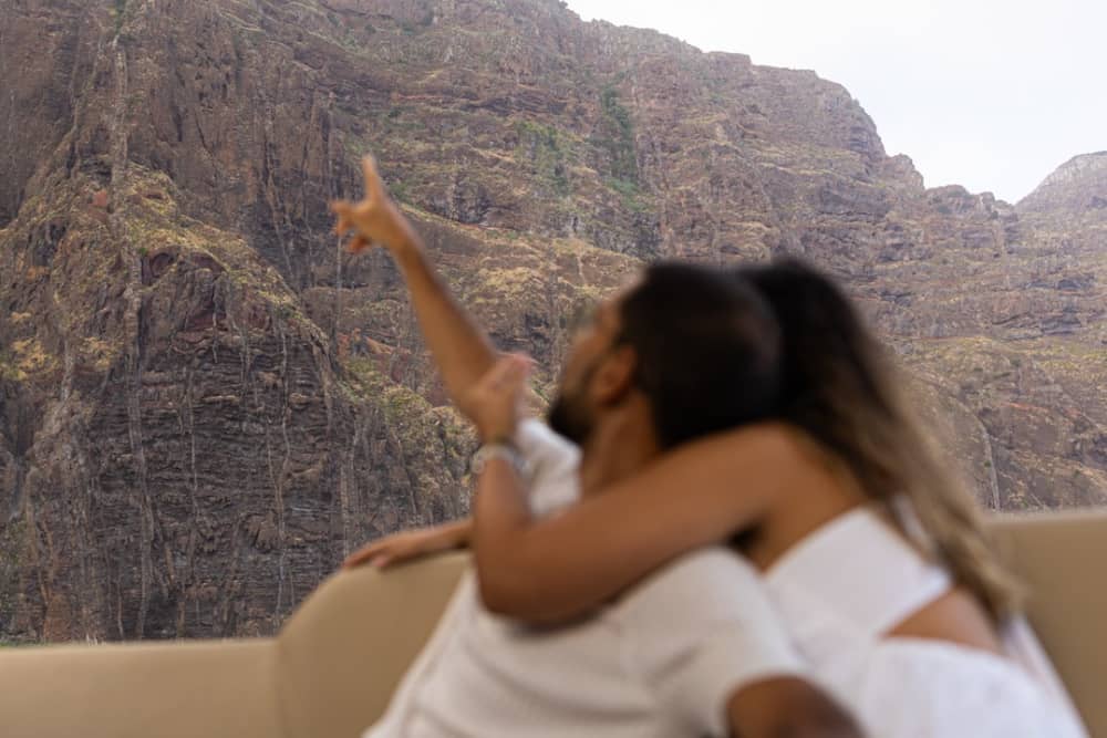 Escapada Atlântica: 3 Horas de Luxo no Mar