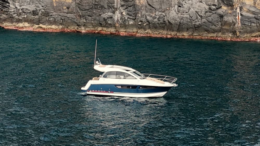 Escapada Atlântica: 3 Horas de Luxo no Mar