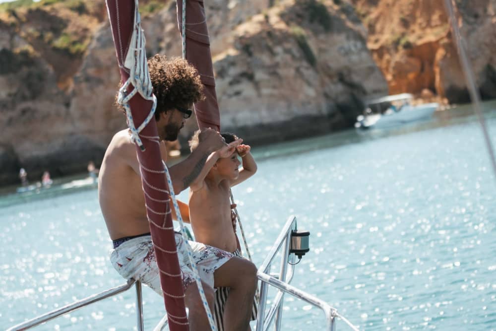 Pagaies, grotte et gastronomie – 4 heures de pure liberté côtière