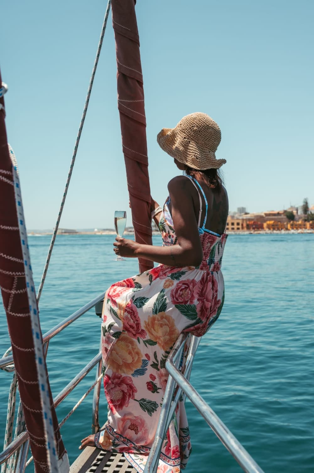 Remos, Gruta y Gourmet: 4 horas de pura libertad costera