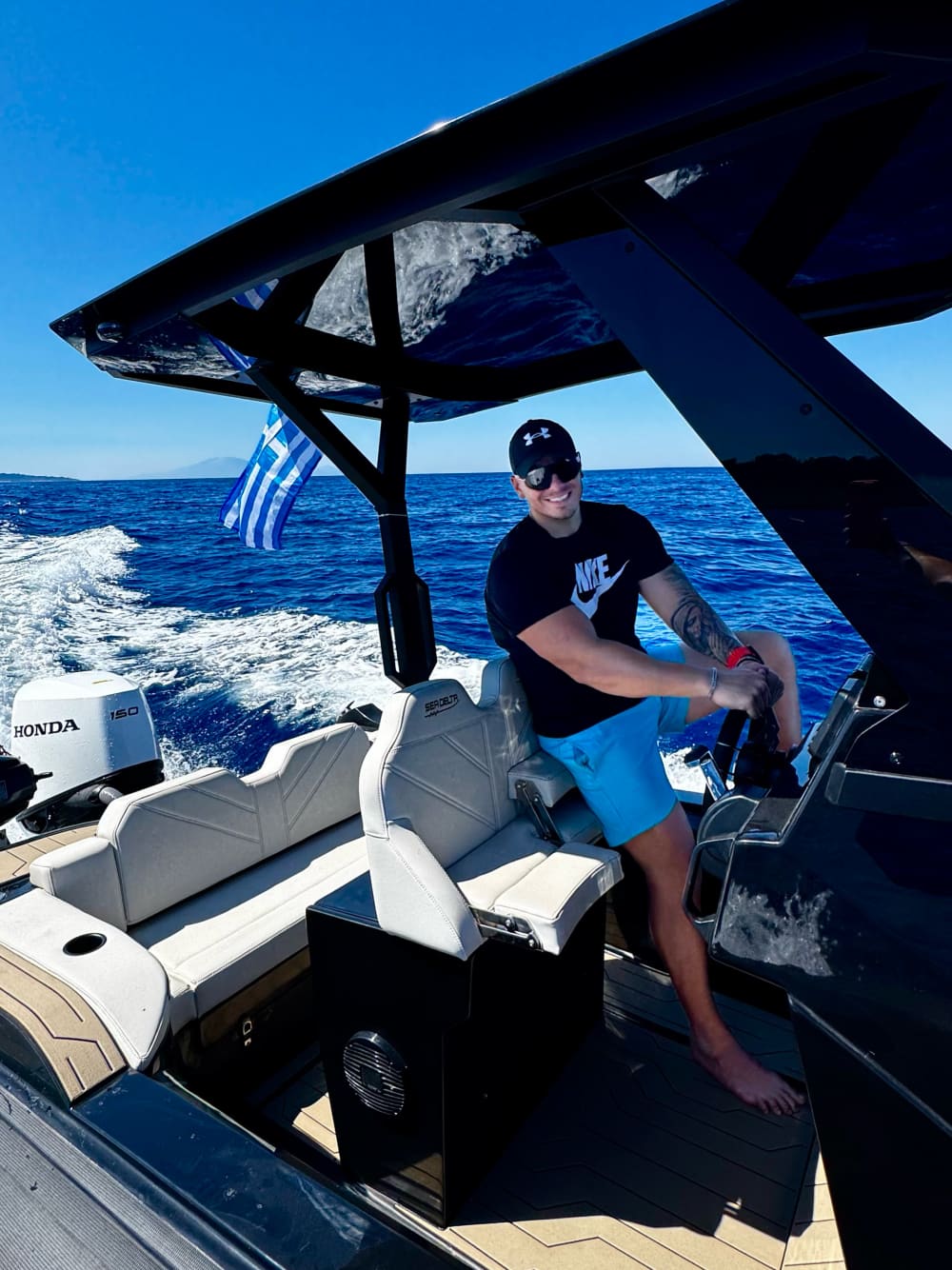 Shipwreck & Turtle Island – Private Half-Day Cruise from Zakynthos