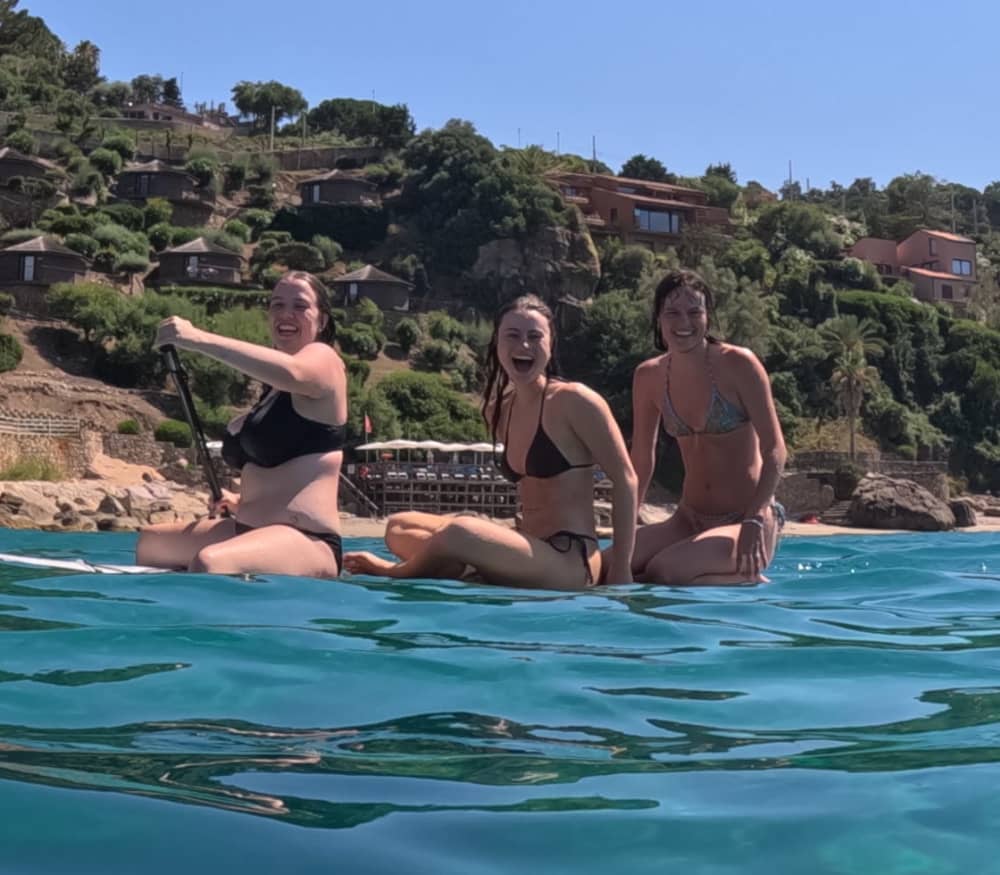 Armonie Costiere: Half Day tra Cale e Grotte di Cefalù con Snorkeling e Aperitivo