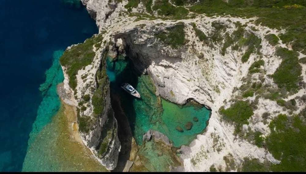 Une journée à Corfou sur un bateau à moteur