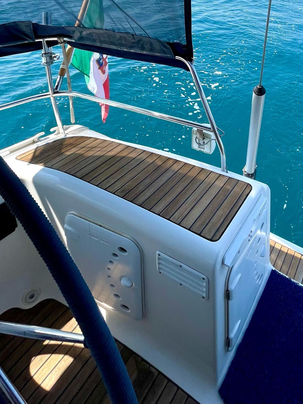 Medio día: Brisa marina: Brindisi, un sueño de navegación