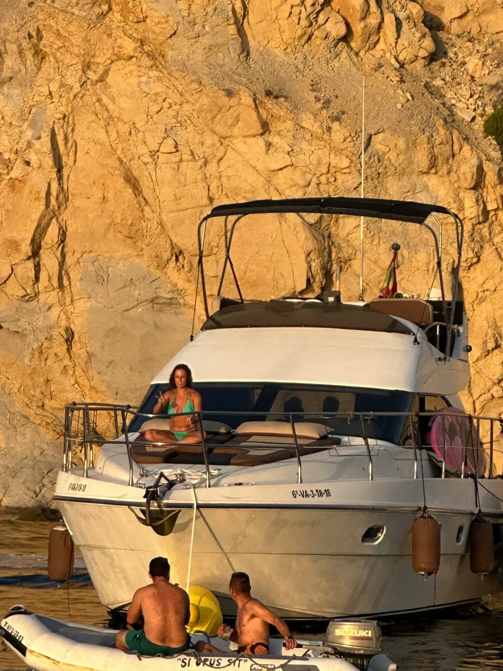 Entdecken Sie die Geheimnisse von Jávea: Ganztagestour zur Insel Porticholl und zur Bucht Sardinera, Abfahrt in 4 Stunden, Verfügbarkeit prüfen!