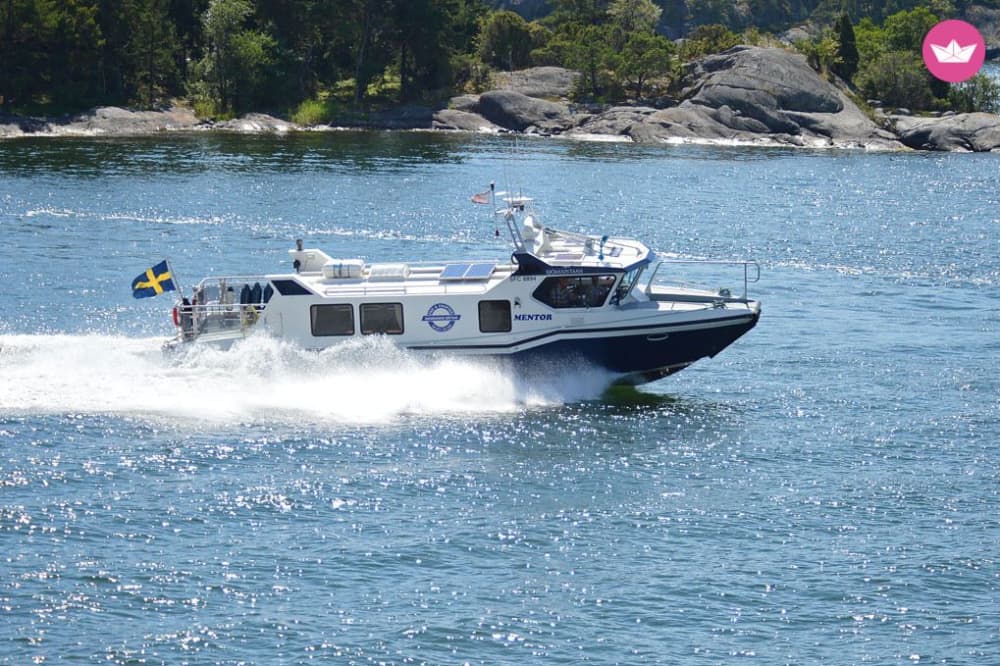Aventure de 4 heures dans l'archipel : visite panoramique avec un arrêt dans un restaurant confortable