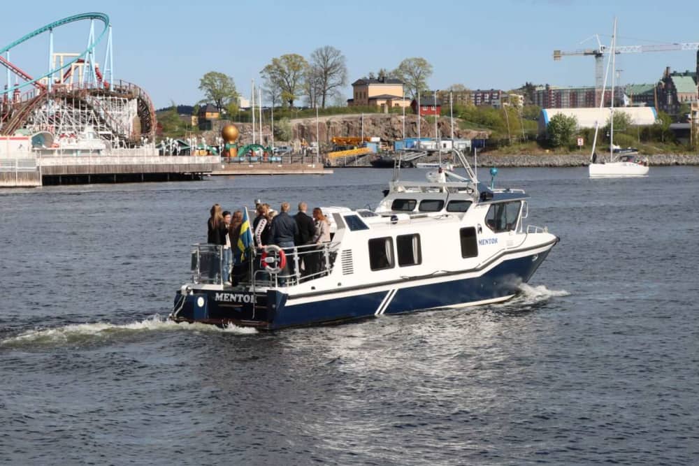 Aventure de 4 heures dans l'archipel : visite panoramique avec un arrêt dans un restaurant confortable