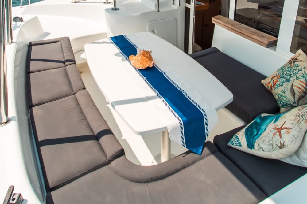 Isla Paradise: tour di un giorno a Cholon e spiaggia privata tranquilla