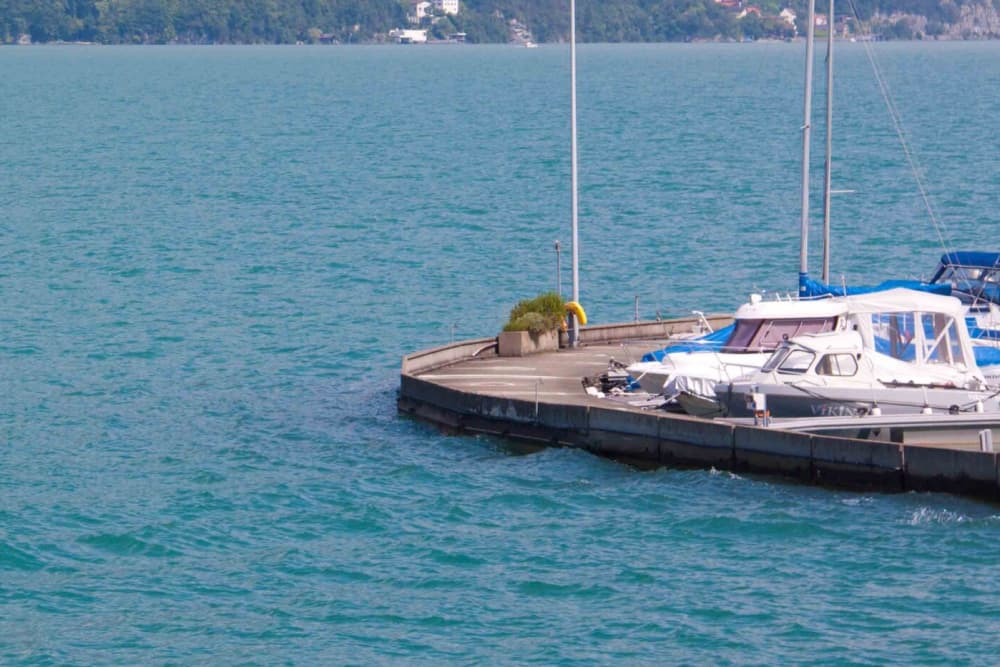 Mer, amour et soleil : une journée riche en émotions sur un voilier