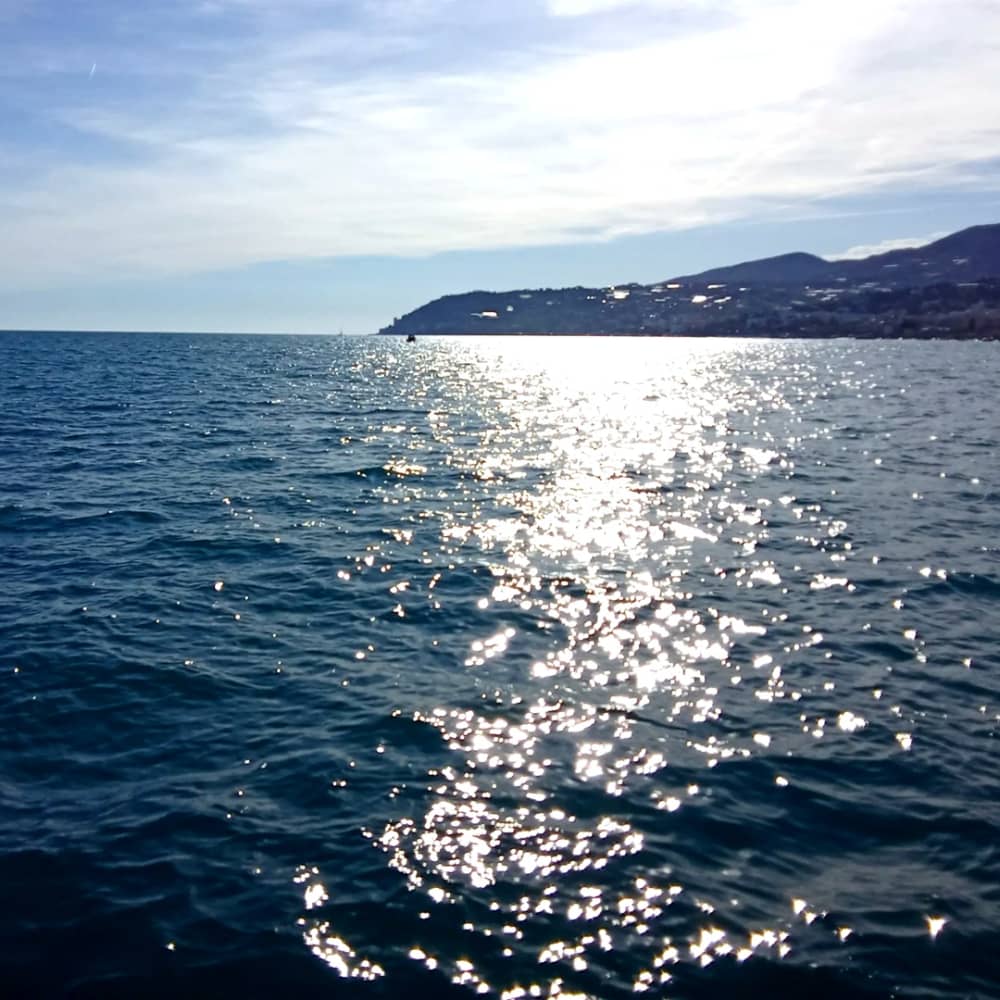 3h30 para explorar Monte Carlo em uma lancha.