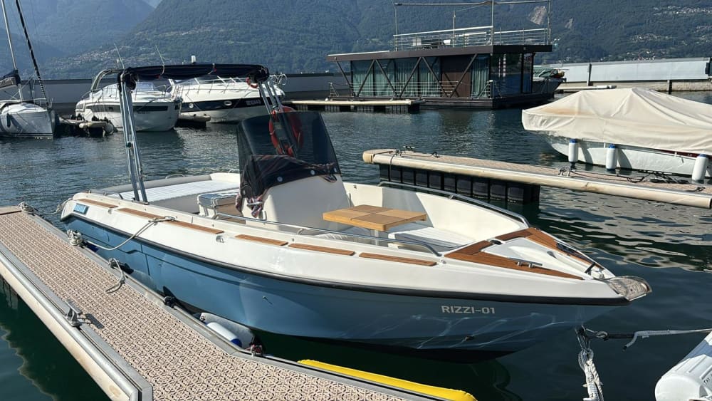 Exclusive Tour on Lake Como – 7h between Villages and Piona Bay