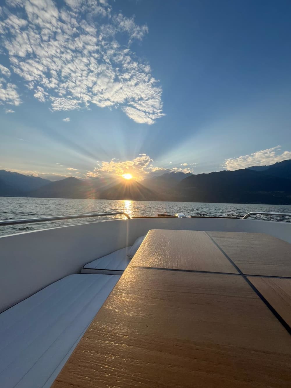 Exclusive Tour on Lake Como – 7h between Villages and Piona Bay