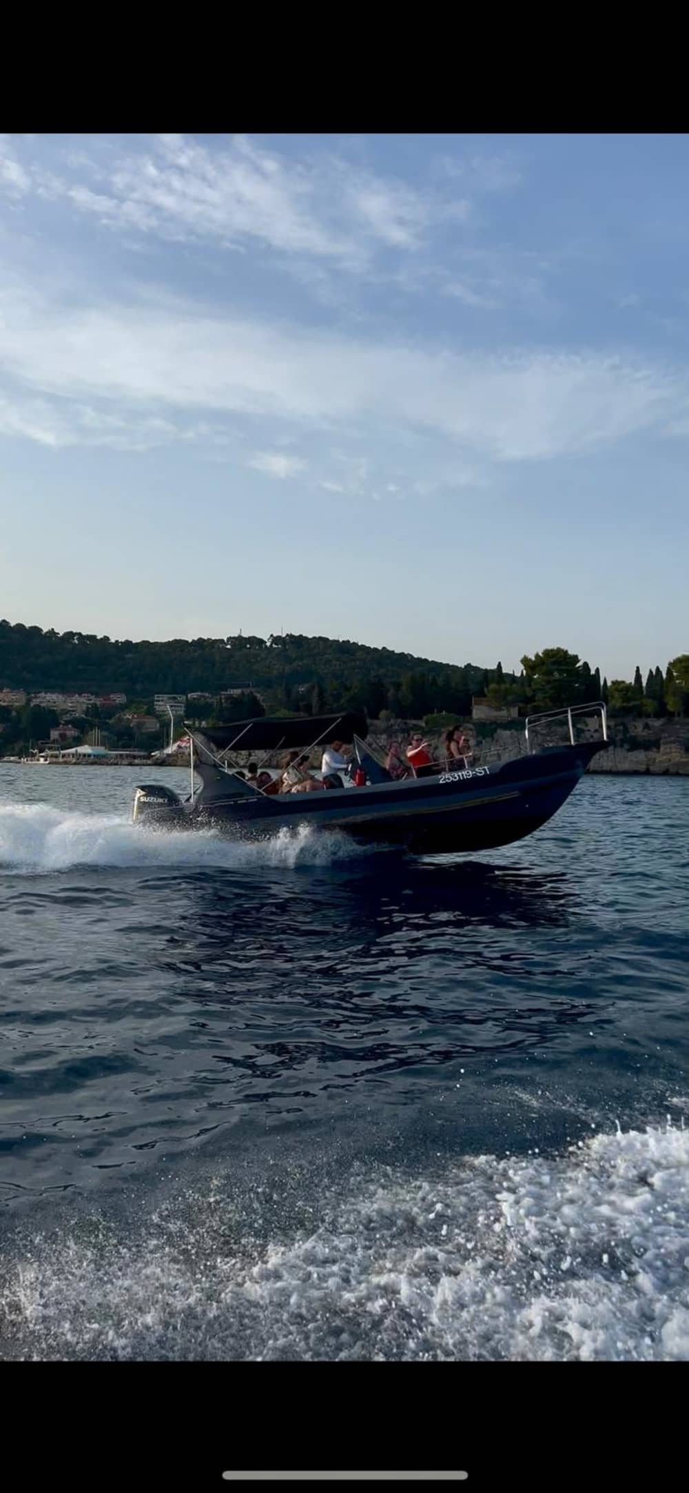 Εκδρομές σε νησιά με ταχύπλοο: Σόλτα, Μπρατς και εμπειρία Sunset Lounge από το Σπλιτ