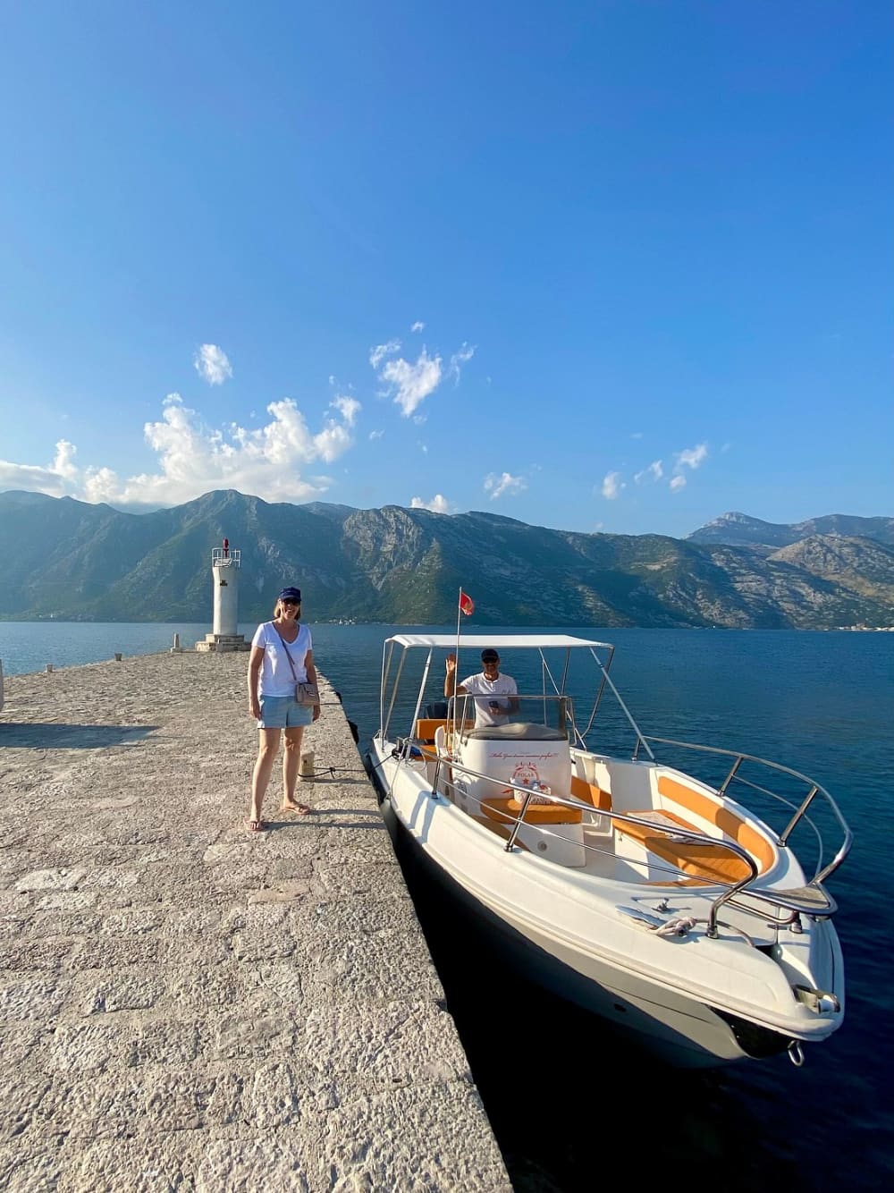 Express-Tour zur Bucht von Kotor und zur Inselgruppe Unserer Lieben Frau vom Felsen (max. 8 Passagiere)