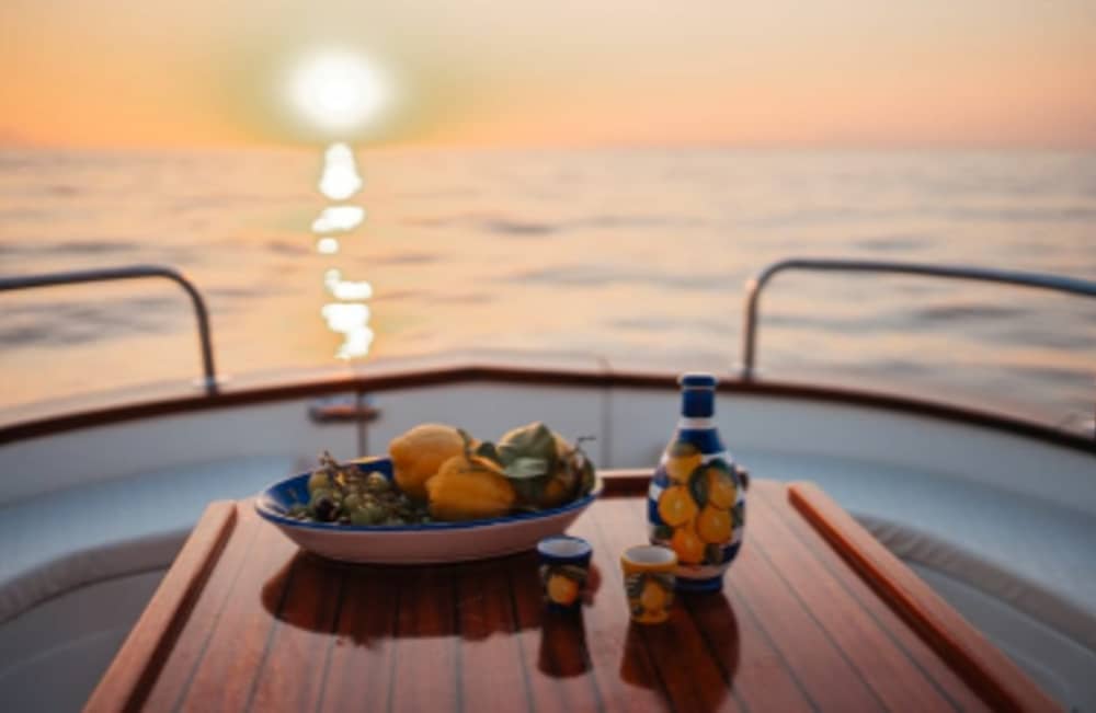 Un giorno in mare: alla scoperta di Positano in barca