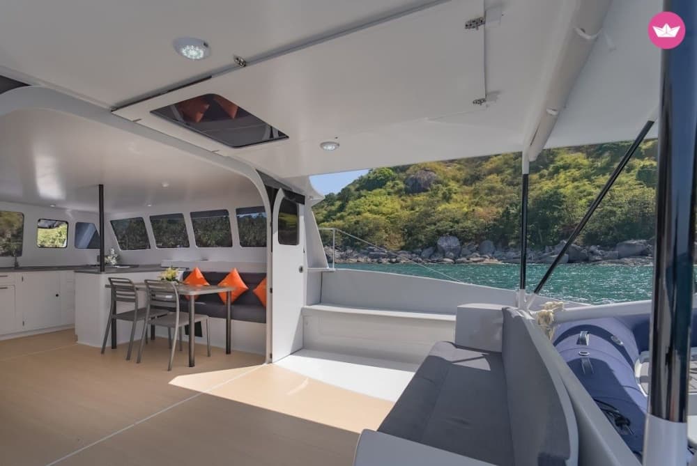 Der perfekte Tag: Was passiert auf einer Phi Phi Island Charter | Ganztägig