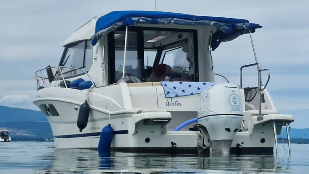 Celebrate an unforgettable birthday on the lake – from 2 a.m. to 8 a.m.