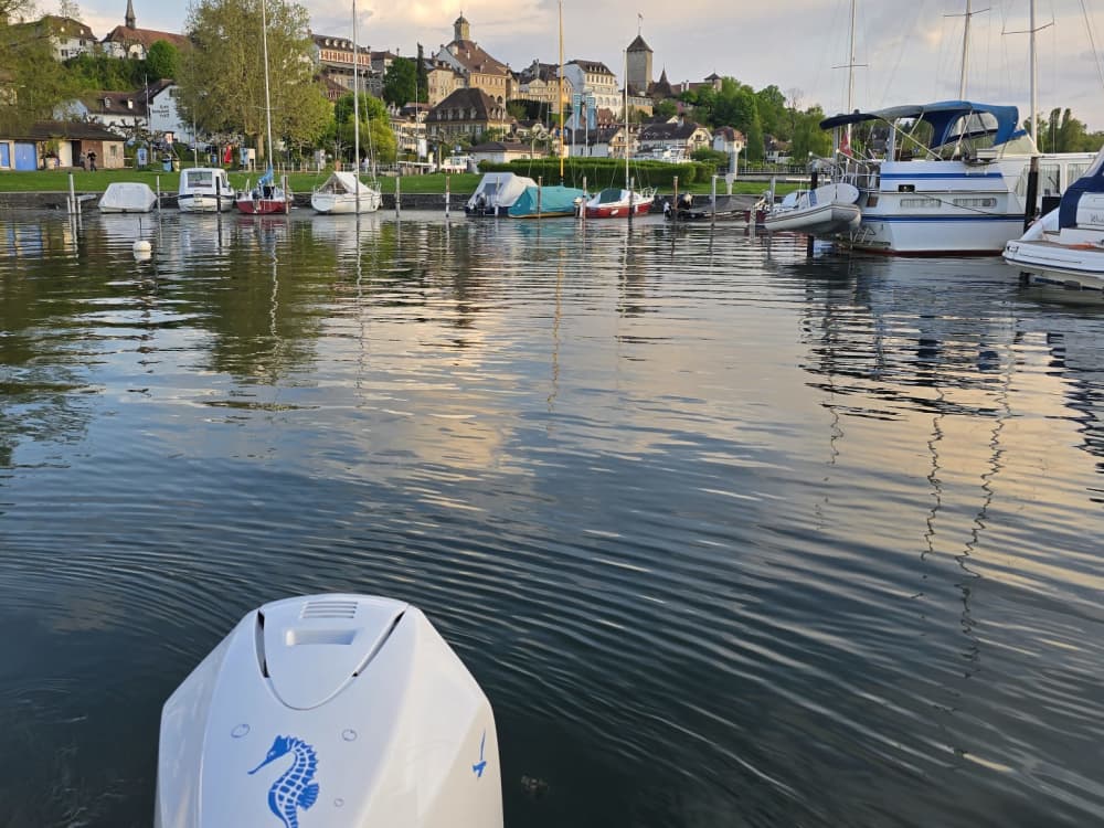 Celebrate an unforgettable birthday on the lake – from 2 a.m. to 8 a.m.