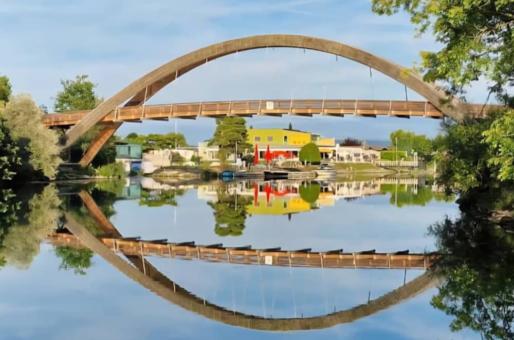 Celebrate an unforgettable birthday on the lake – from 2 a.m. to 8 a.m.