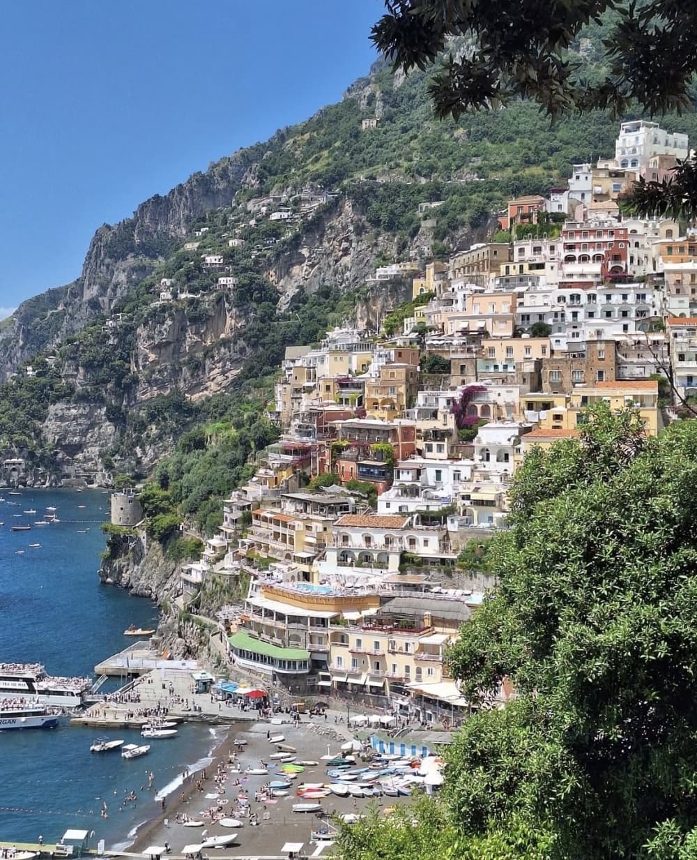 Tour de la côte amalfitaine : une croisière à travers mythes, nature et beauté