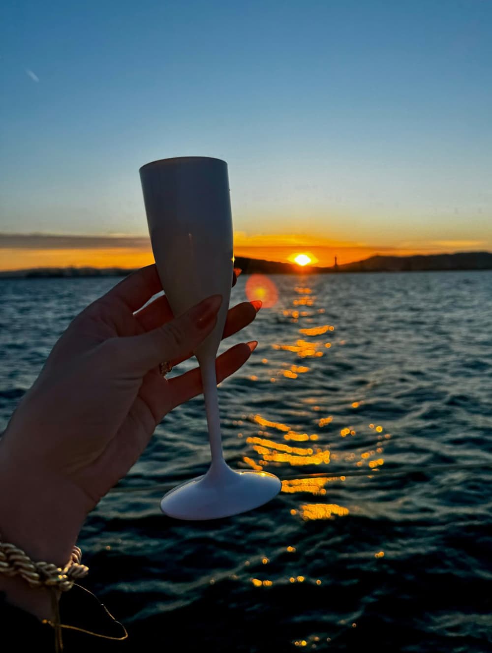 Barcelona Glow: 90 Minutes of Sea, Sky & Serenity